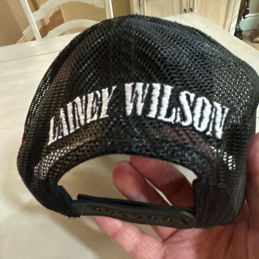 Lainey Wilson Black Tour Hat NWT